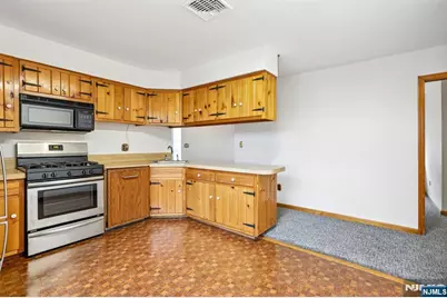 488 Cedar Lane, Paramus, NJ 07652 - Photo 18