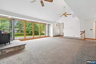 488 Cedar Ln, Paramus, NJ 07652 - Photo 10