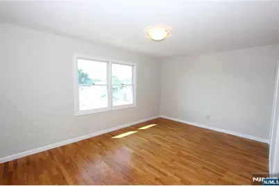 130 Orchard Street, Elmwood Park, NJ 07407 - Photo 10