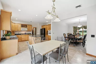 27 Sparrowbush Road, Mahwah, NJ 07430 - Photo 12