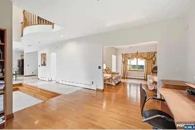 27 Sparrowbush Road, Mahwah, NJ 07430 - Photo 8