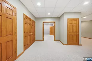 27 Sparrowbush Rd, Mahwah, NJ 07430 - Photo 26