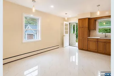 28 Carr Street 1 #1, Pompton Lakes, NJ 07442 - Photo 8