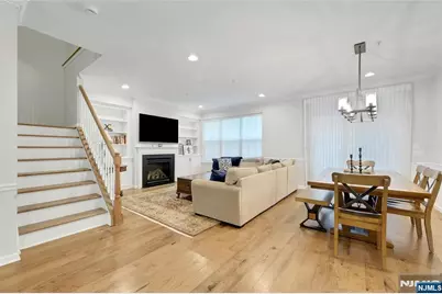 28 Masterson Court, Waldwick, NJ 07463 - Photo 6
