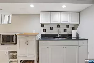 263 Morningside Ave, Cliffside Park, NJ 07010 - Photo 18