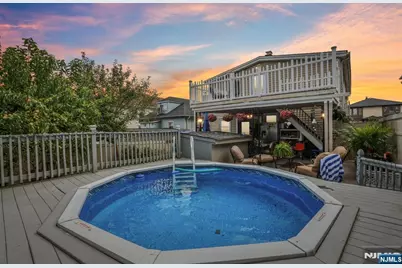 263 Morningside Avenue, Cliffside Park, NJ 07010 - Photo 2