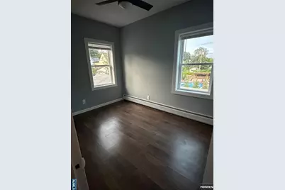 207 Grand Street, New Milford, NJ 07646 - Photo 16
