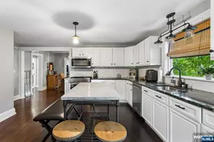 160 Packard Ave, Wyckoff Township, NJ 07481 - Photo 10