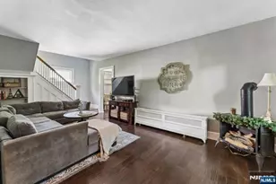 160 Packard Ave, Wyckoff Township, NJ 07481 - Photo 4