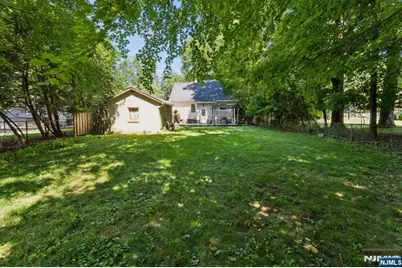 160 Packard Avenue, Wyckoff Township, NJ 07481 - Photo 20