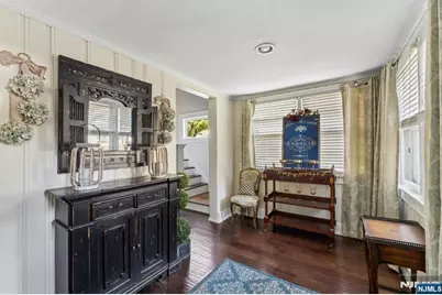 160 Packard Avenue, Wyckoff Township, NJ 07481 - Photo 2