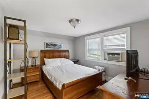 160 Packard Ave, Wyckoff Township, NJ 07481 - Photo 14