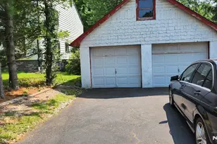 48 Cortland Pl Fl 2, Tenafly, NJ 07670 - Photo 4