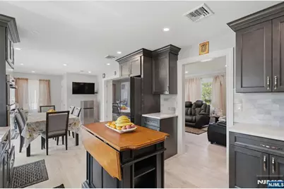 170 Mount Pleasant Avenue, Wallington, NJ 07057 - Photo 12