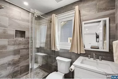 170 Mount Pleasant Avenue, Wallington, NJ 07057 - Photo 16