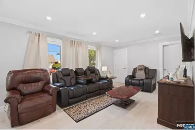 170 Mount Pleasant Avenue, Wallington, NJ 07057 - Photo 6