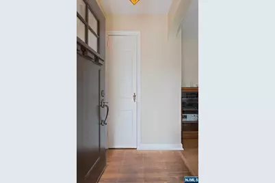 4-29 Summit Avenue, Fair Lawn, NJ 07410 - Photo 2