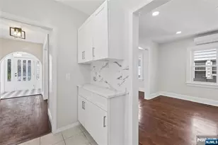 275 Farrant Terrace, Teaneck Township, NJ 07666 - Photo 10