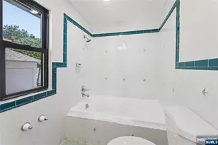275 Farrant Terrace, Teaneck Township, NJ 07666 - Photo 14