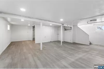275 Farrant Terrace, Teaneck Township, NJ 07666 - Photo 28