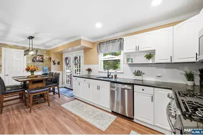 93 Yawpo Avenue, Oakland, NJ 07436 - Photo 30
