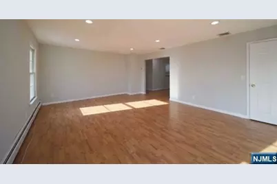 830 Elizabeth Street 2 #2, Ridgefield, NJ 07657 - Photo 4