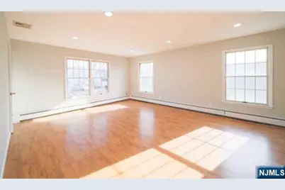 830 Elizabeth Street 2 #2, Ridgefield, NJ 07657 - Photo 2