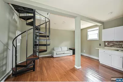 252-258 Degraw Avenue, Teaneck Township, NJ 07666 - Photo 4
