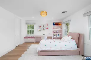 306 Hutchinson Rd, Englewood, NJ 07631 - Photo 26