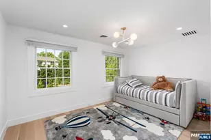 306 Hutchinson Rd, Englewood, NJ 07631 - Photo 28