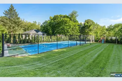 306 Hutchinson Road, Englewood, NJ 07631 - Photo 42