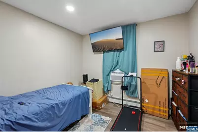 169 Godwin Avenue, Paterson, NJ 07501 - Photo 26