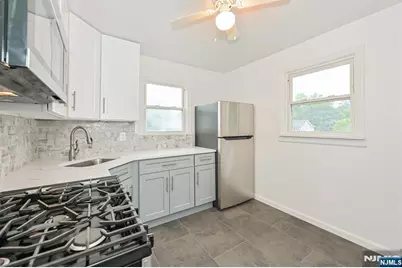 230 Madison Avenue, Dumont, NJ 07628 - Photo 14