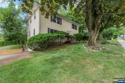 160 Magnolia Avenue, Cresskill, NJ 07626 - Photo 30