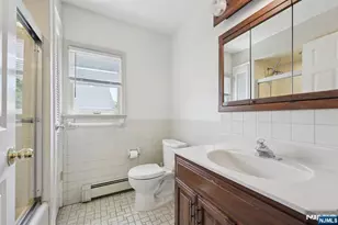 211 Pinelynn Rd, Glen Rock, NJ 07452 - Photo 14