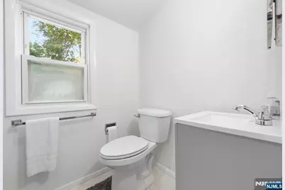 37 Forest Avenue, Nutley, NJ 07110 - Photo 20