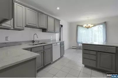 14 Summit Court, Hackensack, NJ 07601 - Photo 18
