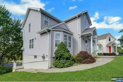 14 Summit Court, Hackensack, NJ 07601 - Photo 4