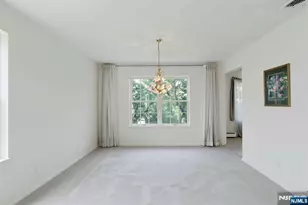 14 Summit Ct, Hackensack, NJ 07601 - Photo 10