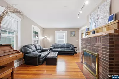 7 Henderson Street, Passaic, NJ 07055 - Photo 10