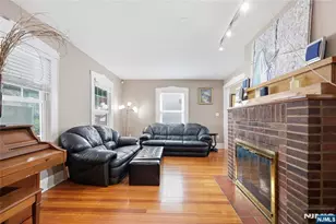 7 Henderson St, Passaic, NJ 07055 - Photo 10