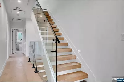 1522 11th Street, Fort Lee, NJ 07024 - Photo 20