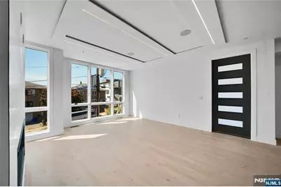 1522 11th Street, Fort Lee, NJ 07024 - Photo 12