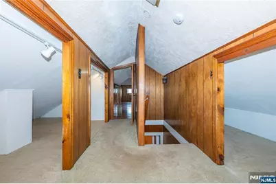 8-02 Henderson Boulevard, Fair Lawn, NJ 07410 - Photo 20