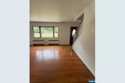 533 Ramapo Valley Road, Oakland, NJ 07436 - Photo 2