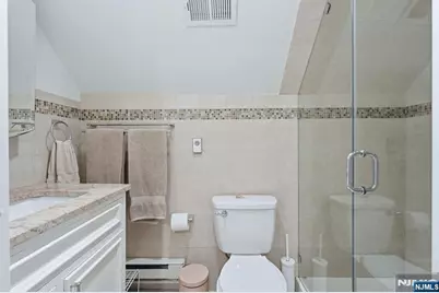 647-649 Devon Street, Kearny, NJ 07032 - Photo 24