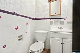 164-166 Vermont Ave, Newark, NJ 07106 - Photo 6