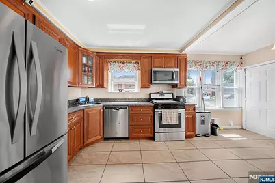 93 15th Street, Prospect Park, NJ 07508 - Photo 20