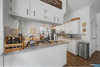 7 Commanche Trail, Oakland, NJ 07436 - Photo 14