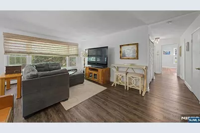 7 Commanche Trail, Oakland, NJ 07436 - Photo 20